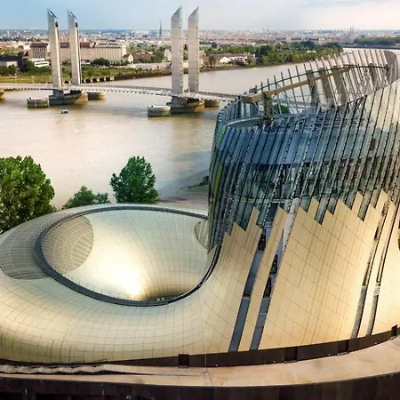 Maison Pierre Avec Piscine Chauffée * Bordeaux