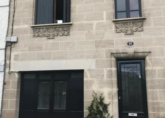 וילה Maison Pierre Avec Piscine Chauffee בורדו