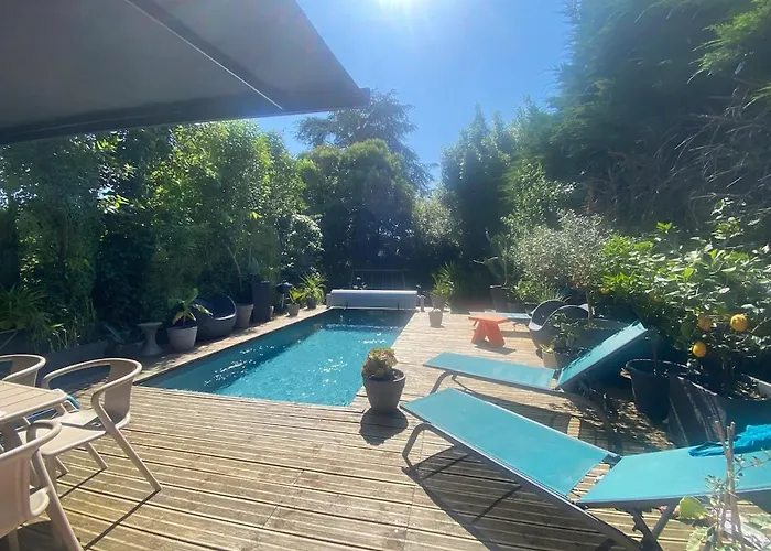 Maison Pierre Avec Piscine Chauffee בורדו