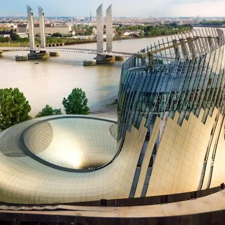 Villa Maison Pierre Avec Piscine Chauffee Bordéus